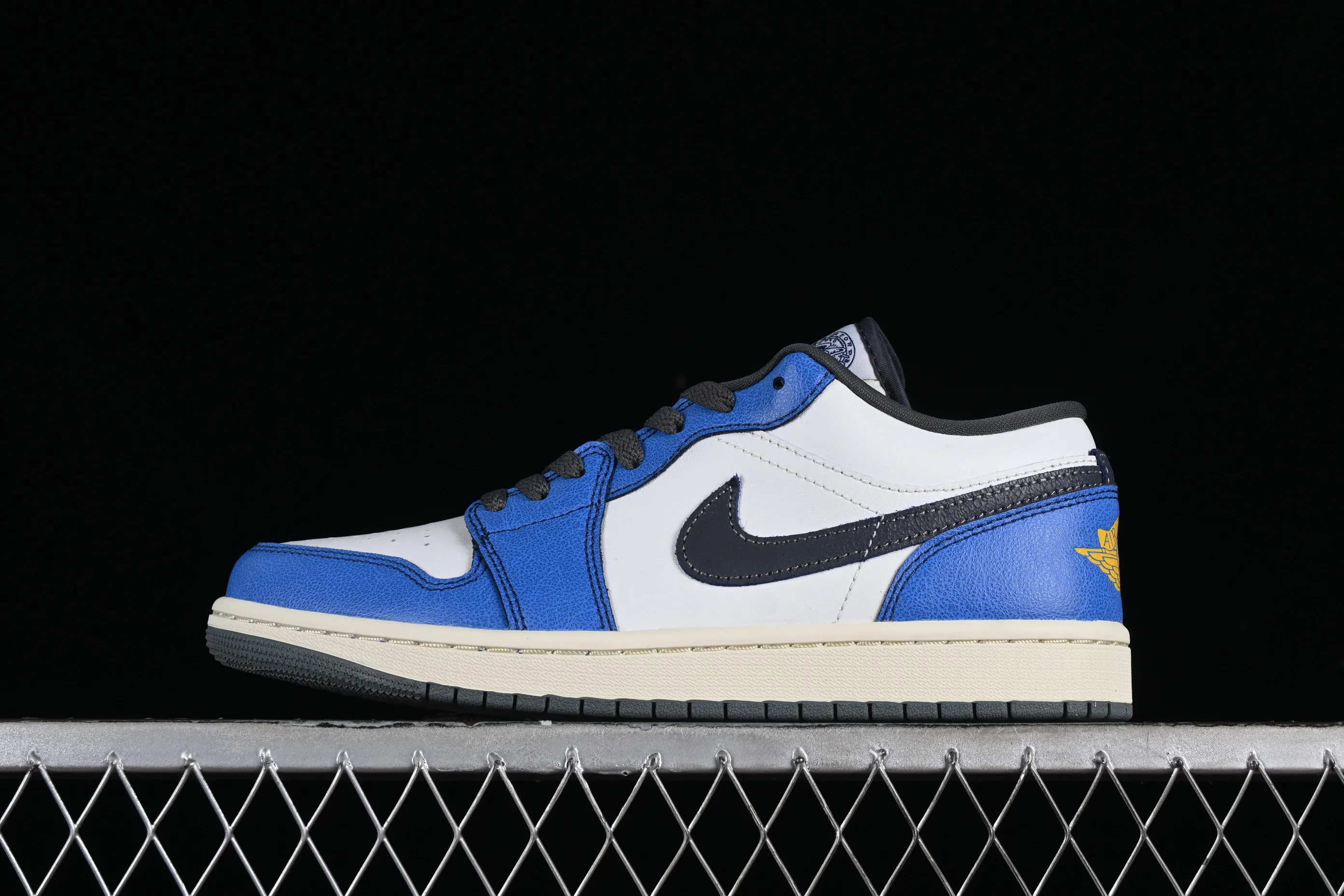 All categories Air Jordan Jordan series basketball shoes Air Jordan 1 Low G version pure original Air Jordan 1 Low "Flight Vintage" AJ1 Joe 1 old white and blue low-top cultural casual sneakers FV8439-104